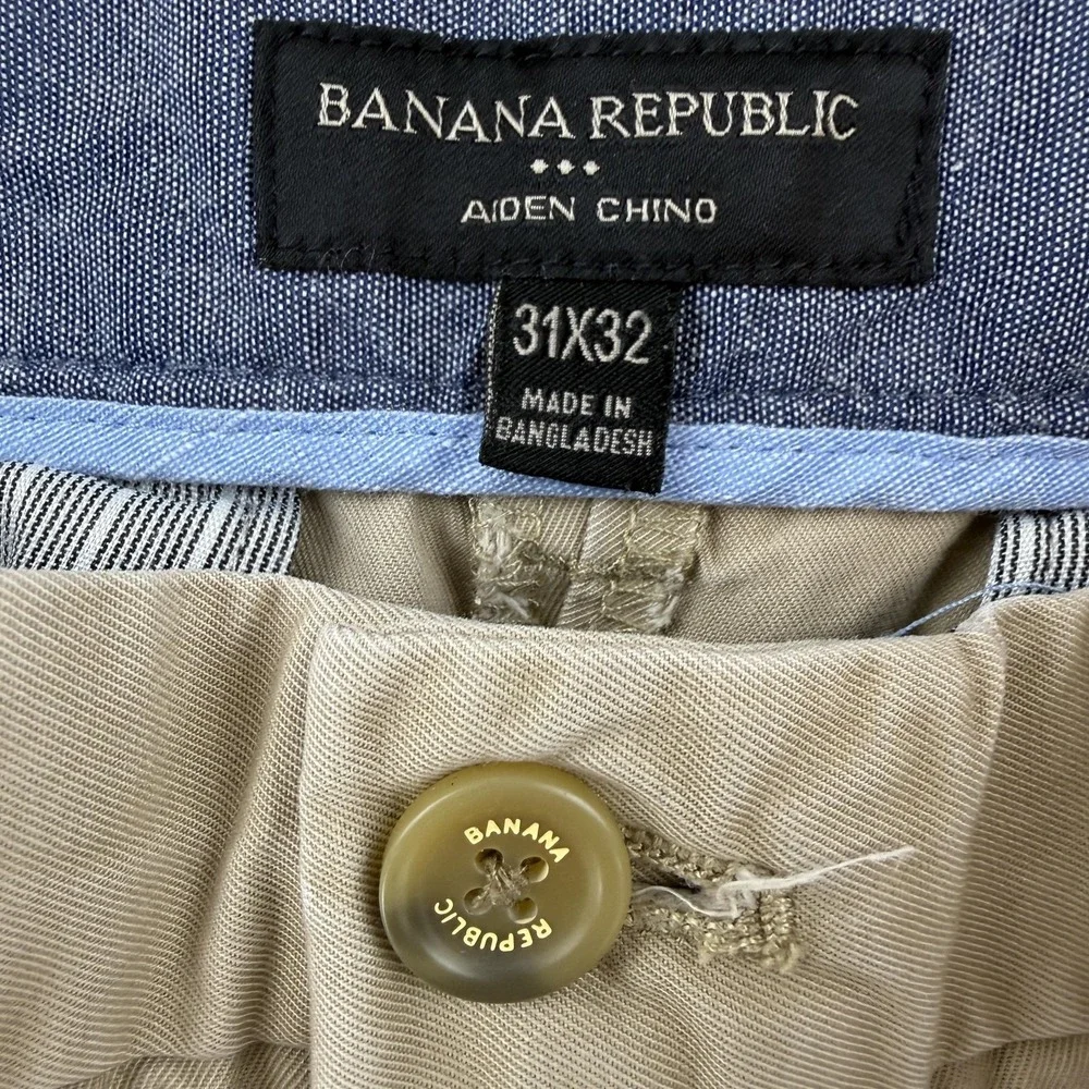 Banana Republic Aiden Chino Pants Mens 31x32 Beige Slim Fit Cotton Casual